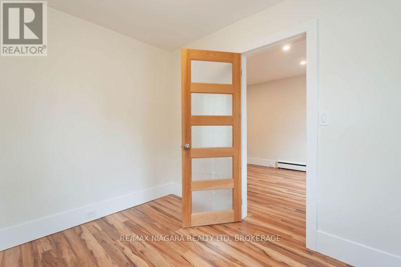 543 Vine Street, St. Catharines, Ontario  L2M 3T5 - Photo 23 - X12155542