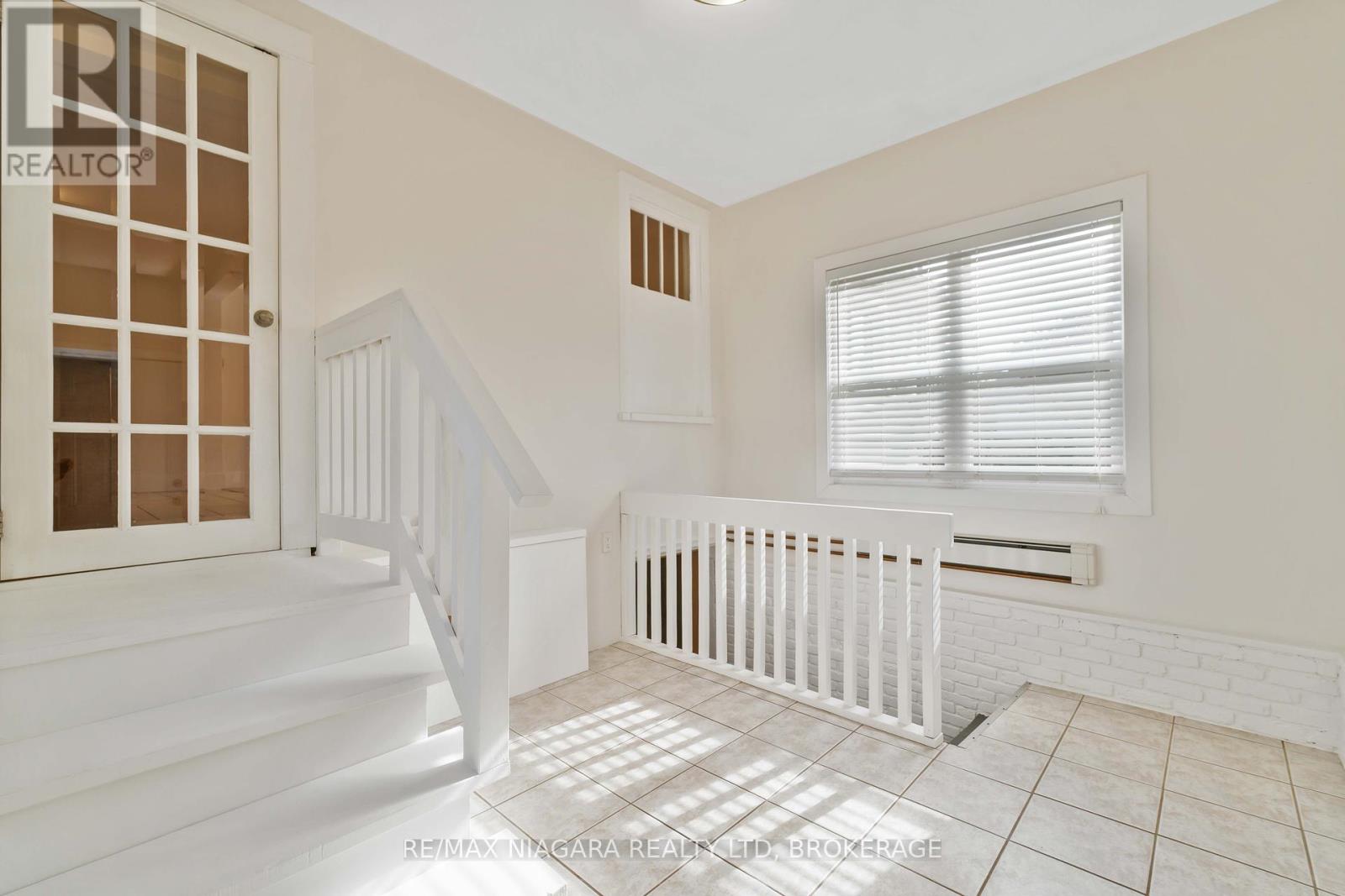 543 Vine Street, St. Catharines, Ontario  L2M 3T5 - Photo 27 - X12155542