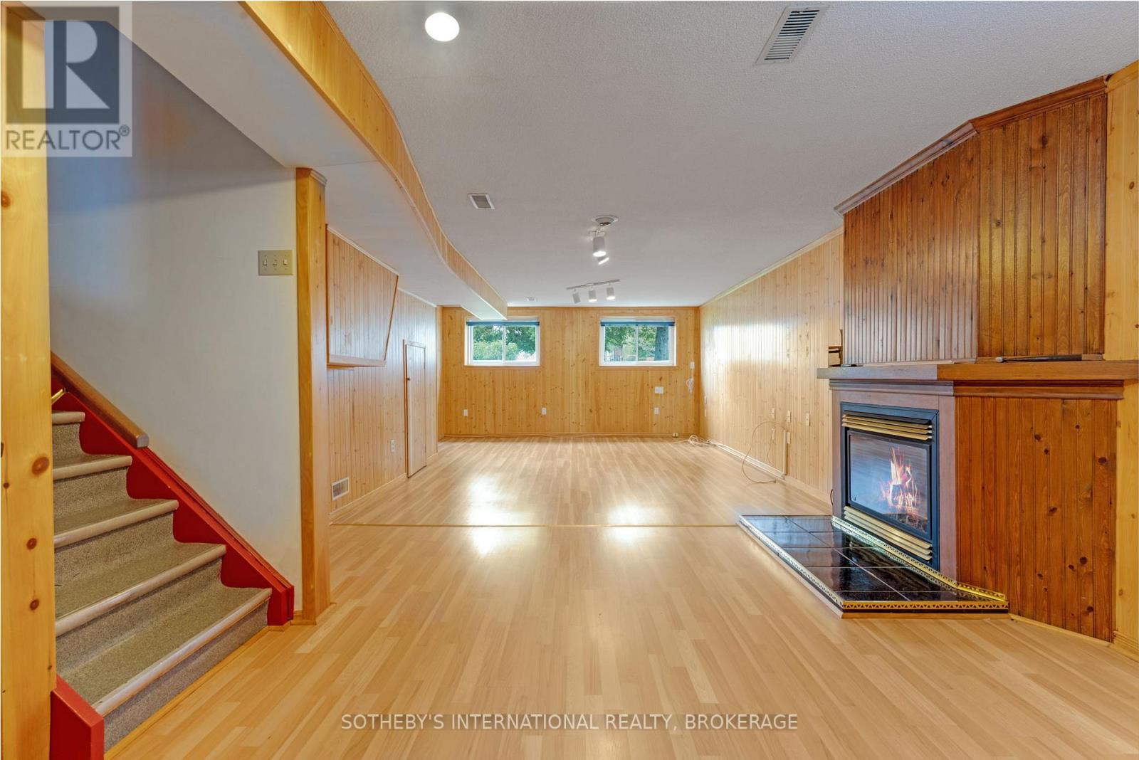 4 Huntley Crescent, St. Catharines, Ontario  L2M 6E5 - Photo 24 - X12155557