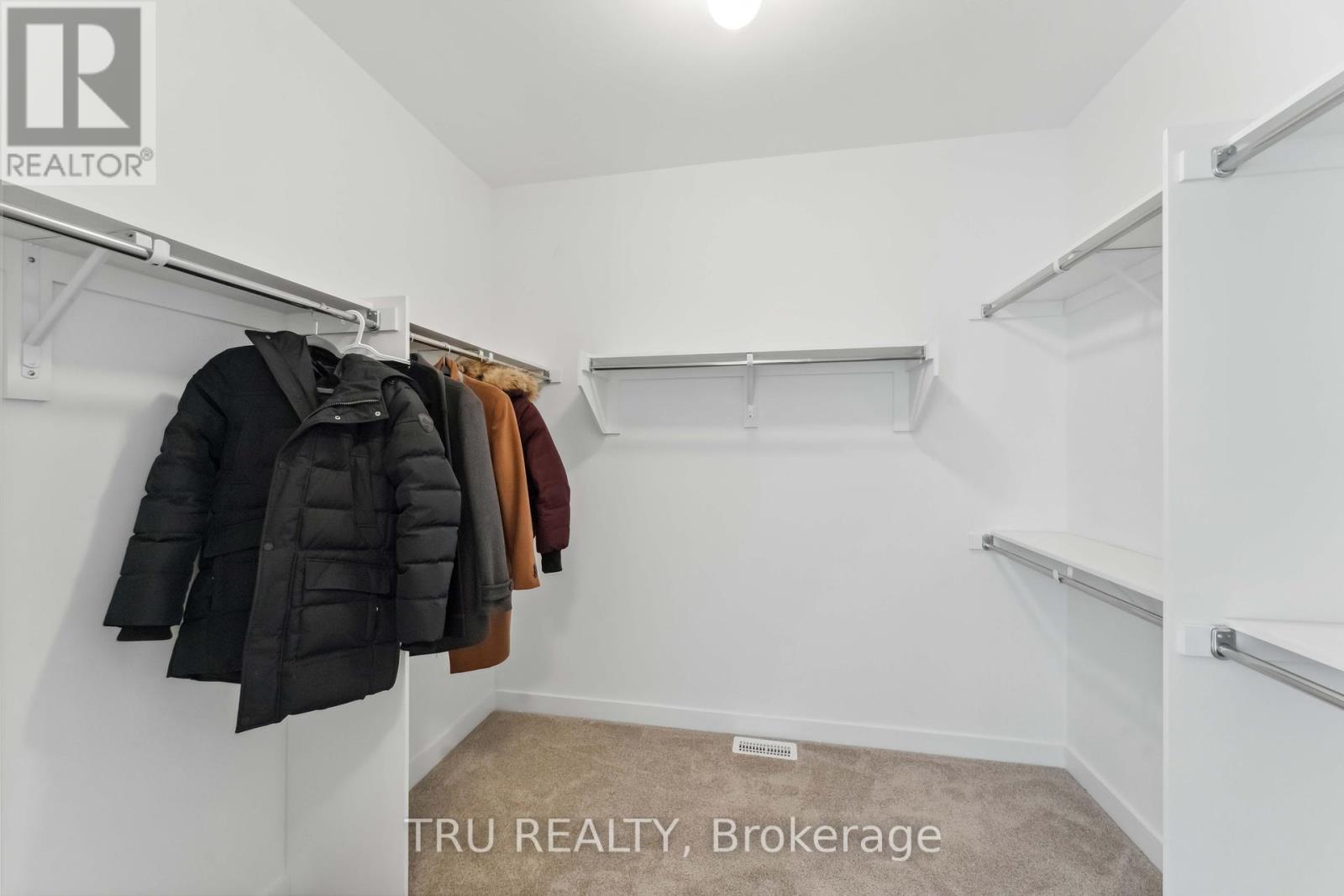 815 Snap Hook Crescent, Ottawa, Ontario  K2J 6H1 - Photo 25 - X12155564
