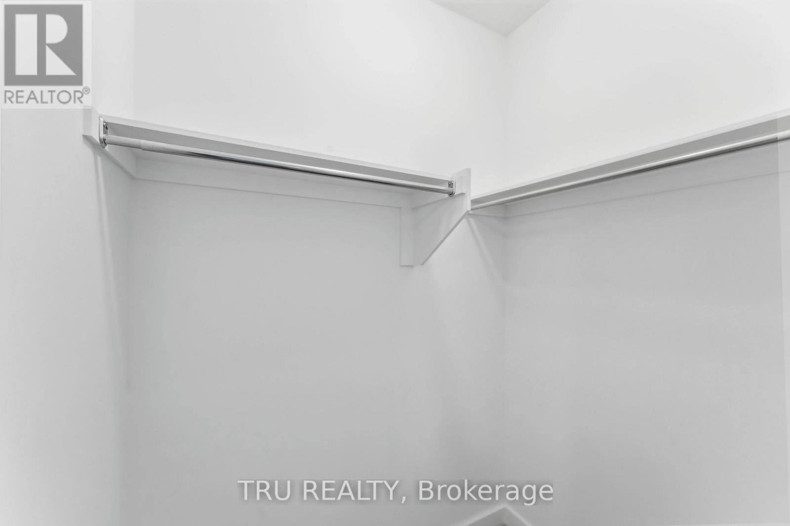 815 Snap Hook Crescent, Ottawa, Ontario  K2J 6H1 - Photo 30 - X12155564