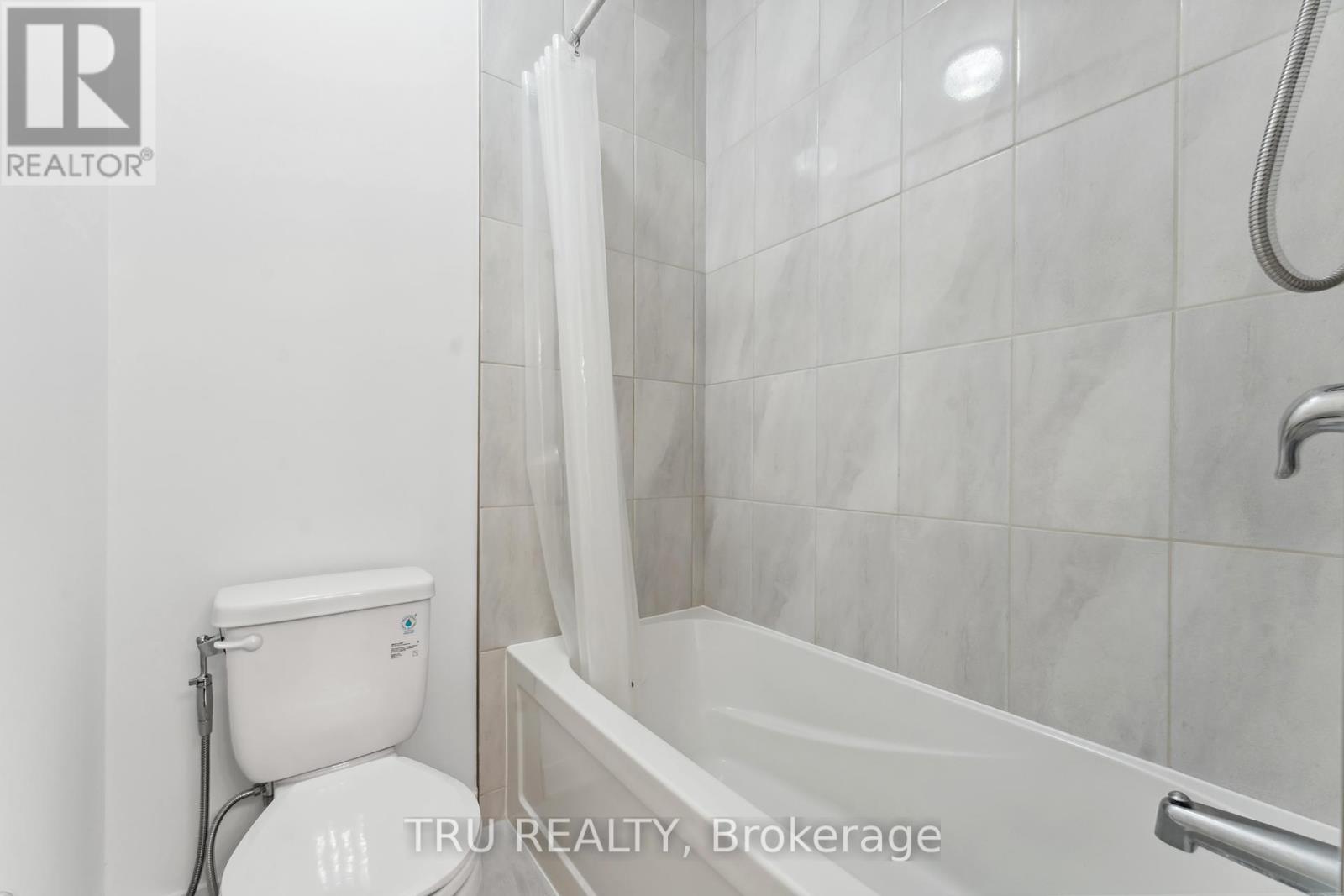 815 Snap Hook Crescent, Ottawa, Ontario  K2J 6H1 - Photo 33 - X12155564