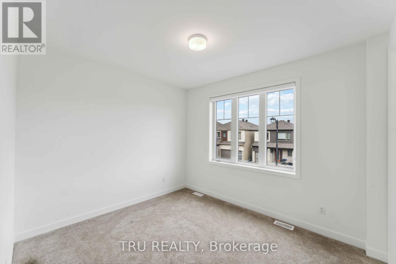 815 Snap Hook Crescent, Ottawa, Ontario  K2J 6H1 - Photo 38 - X12155564