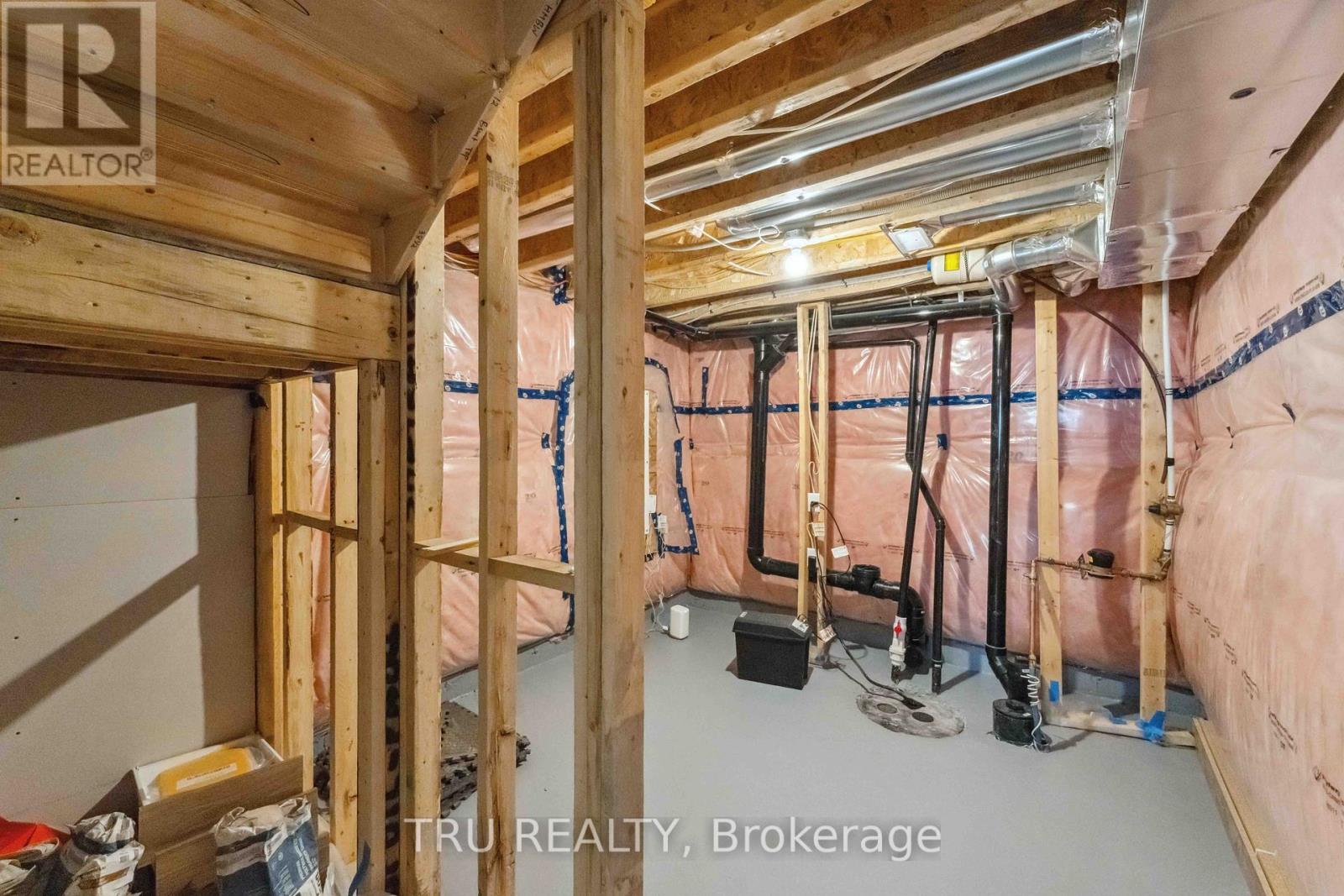 815 Snap Hook Crescent, Ottawa, Ontario  K2J 6H1 - Photo 49 - X12155564