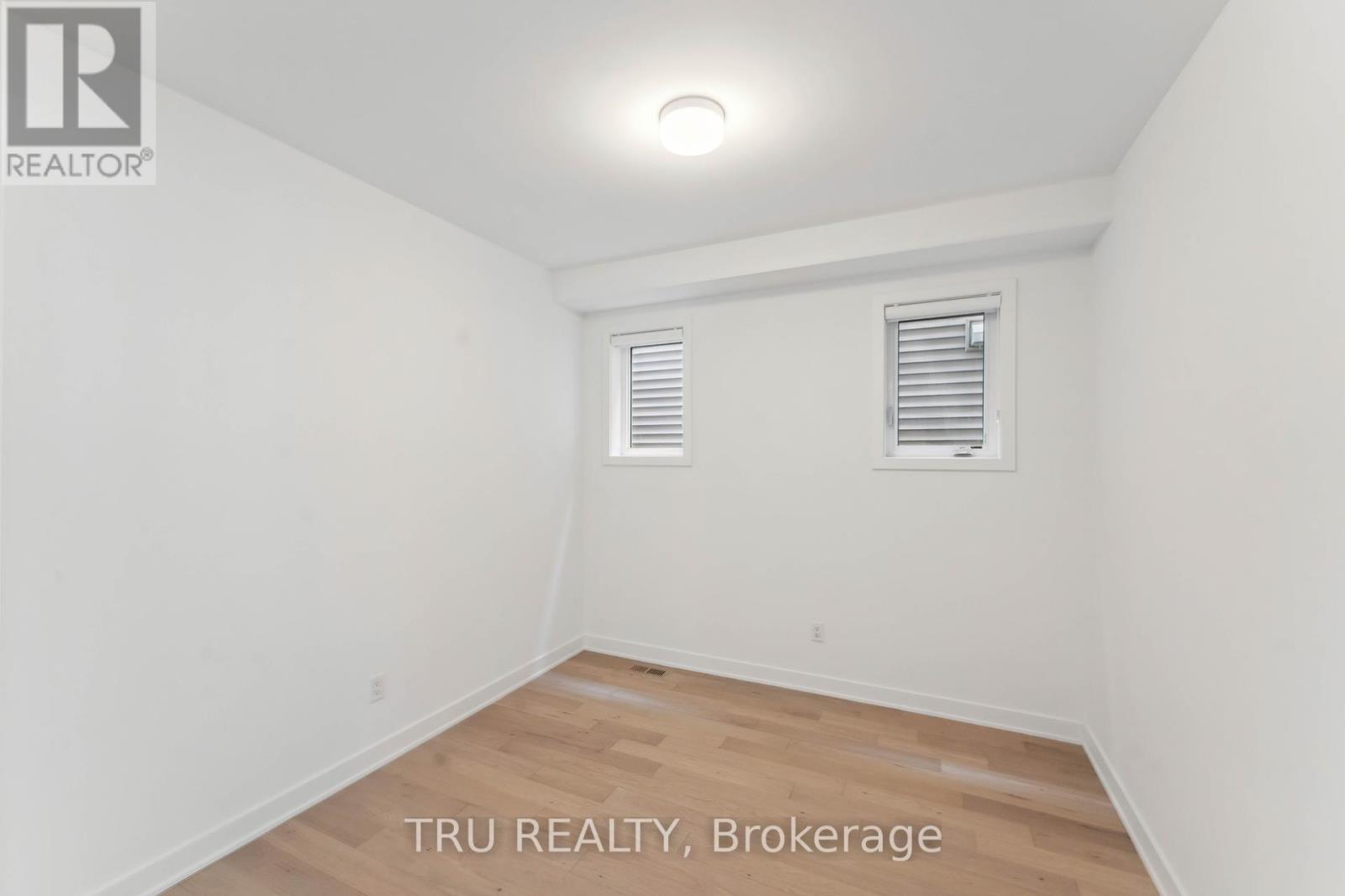 815 Snap Hook Crescent, Ottawa, Ontario  K2J 6H1 - Photo 7 - X12155564