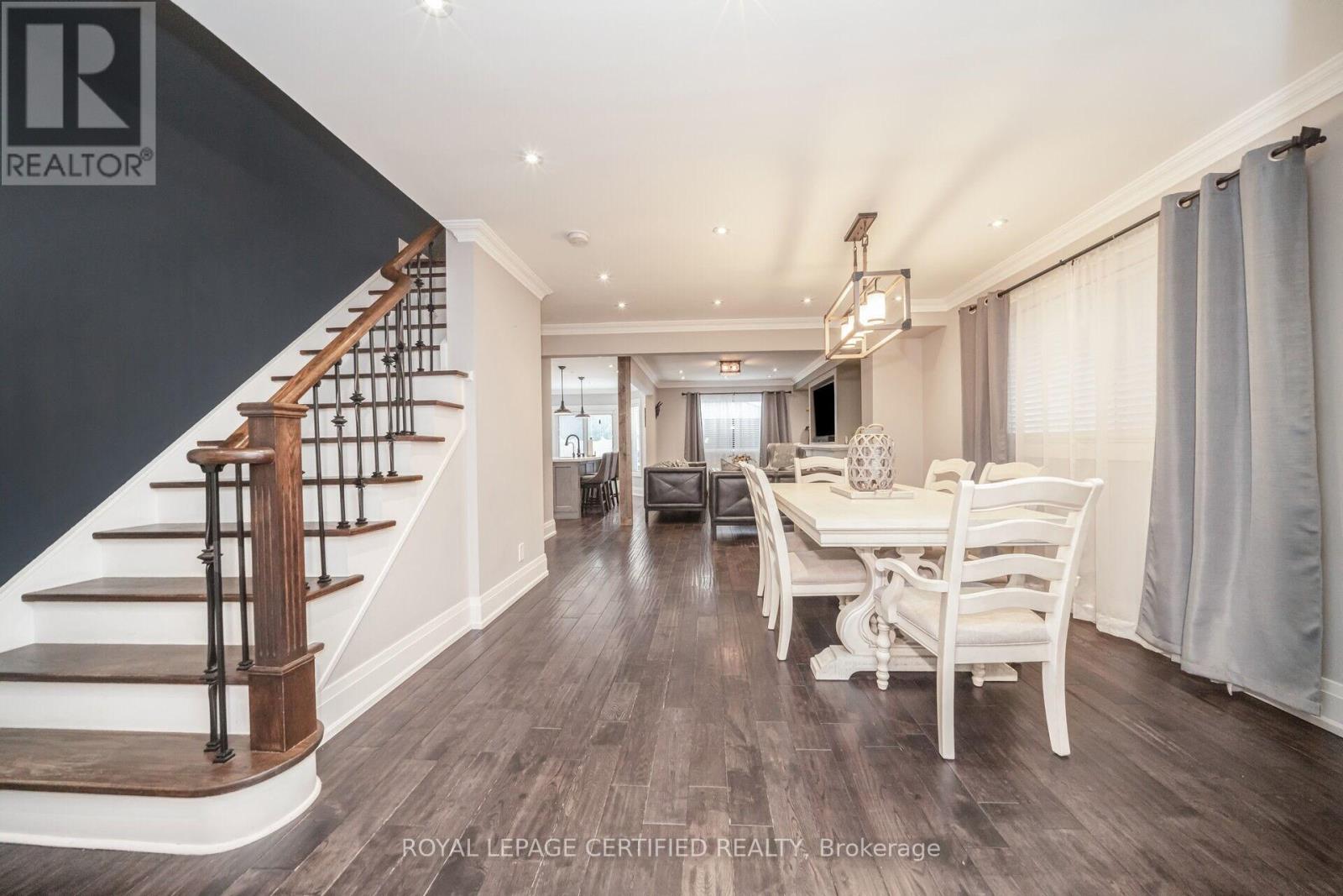 73 Headwater Road, Caledon (Bolton West), Ontario  L7E 2W4 - Photo 6 - W12155254