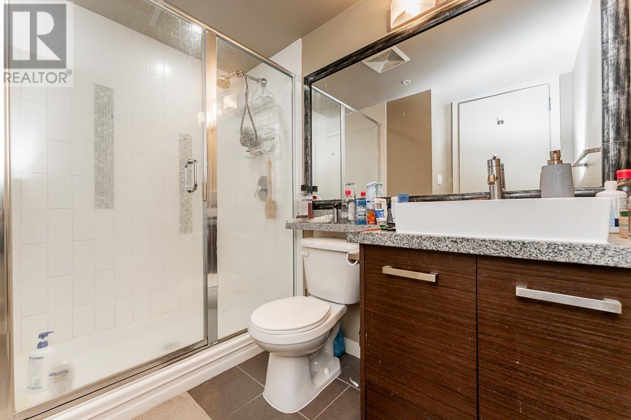 1201 2959 Glen Drive, Coquitlam, British Columbia  V3B 0B8 - Photo 10 - R2990391