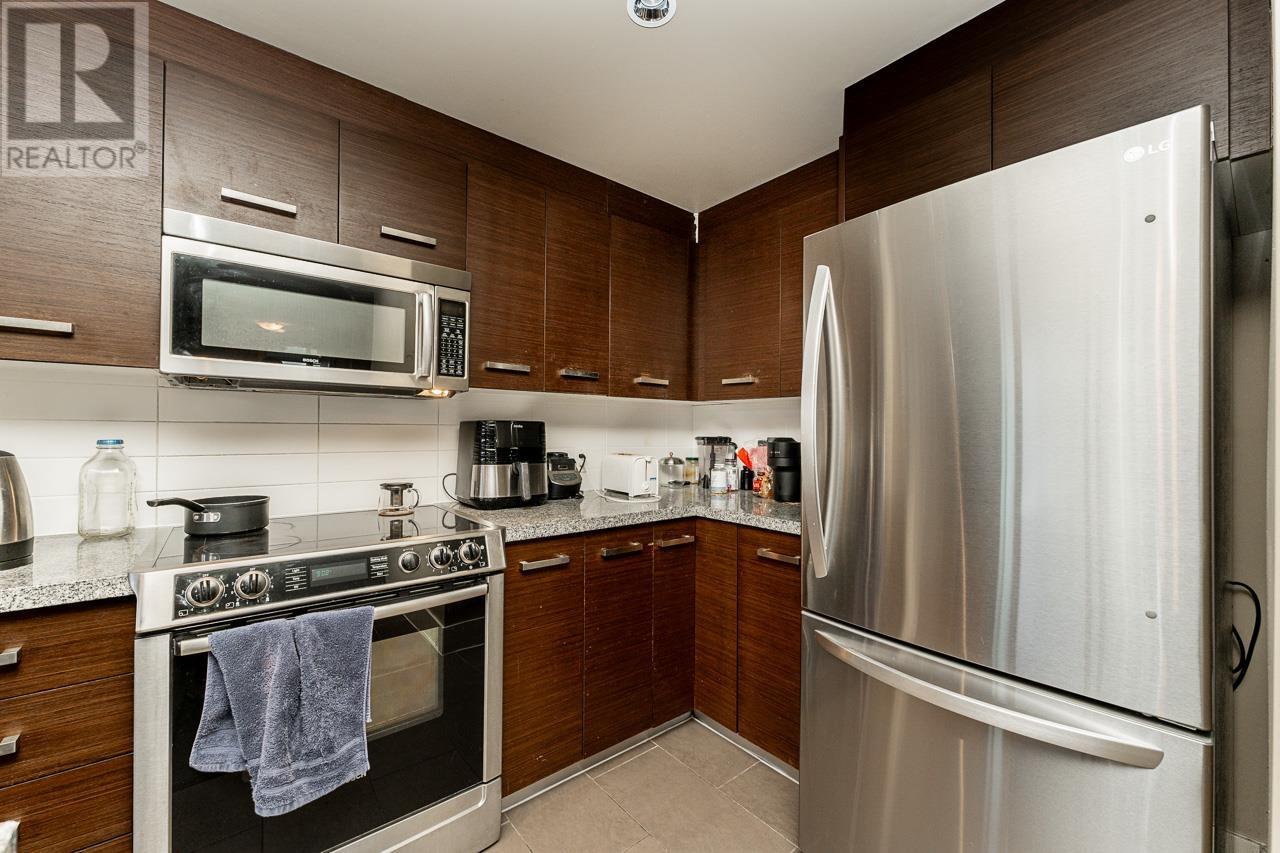 1201 2959 Glen Drive, Coquitlam, British Columbia  V3B 0B8 - Photo 4 - R2990391