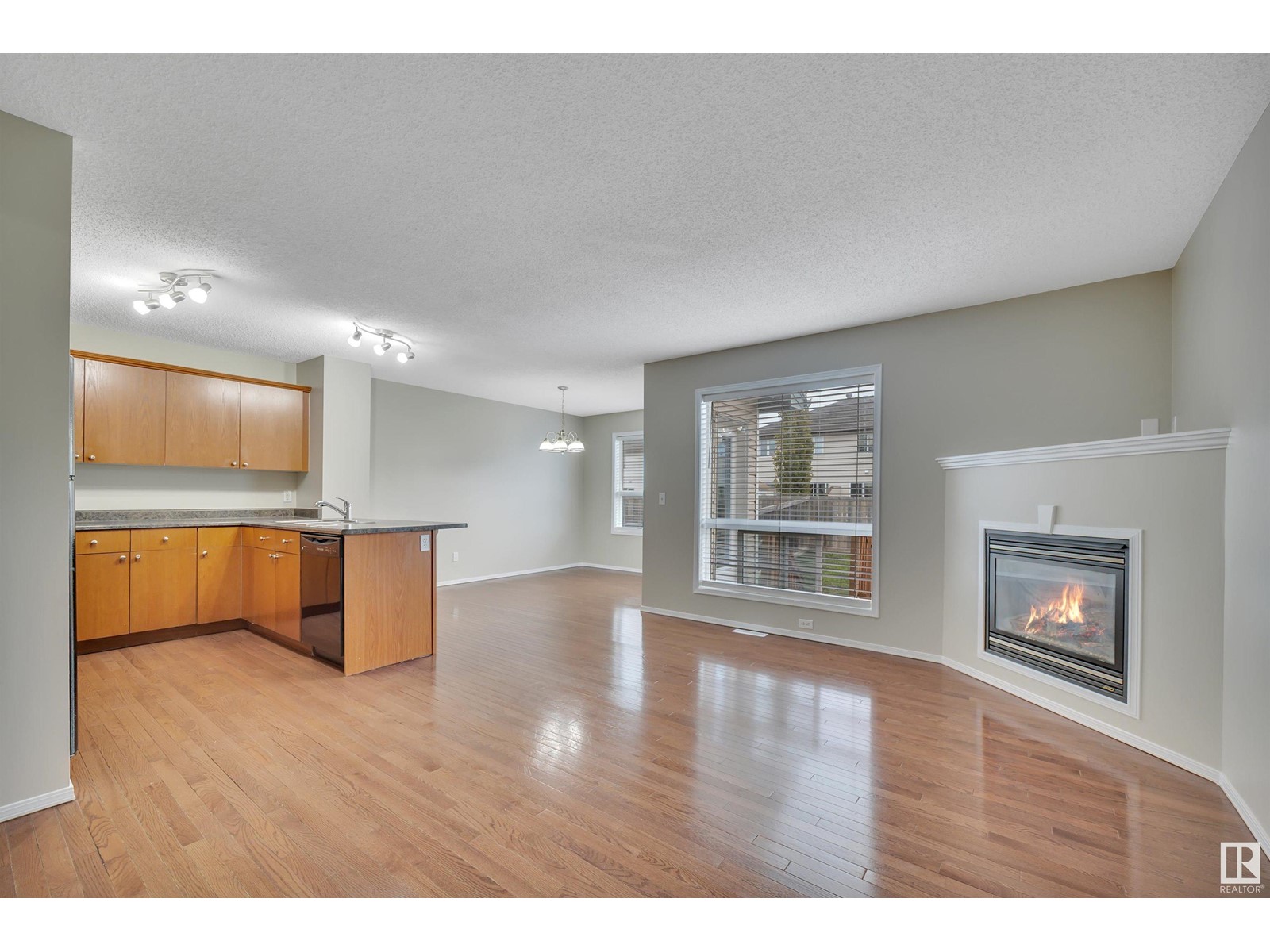 107 Douglas Ln, Leduc, Alberta  T9E 0E4 - Photo 11 - E4437027