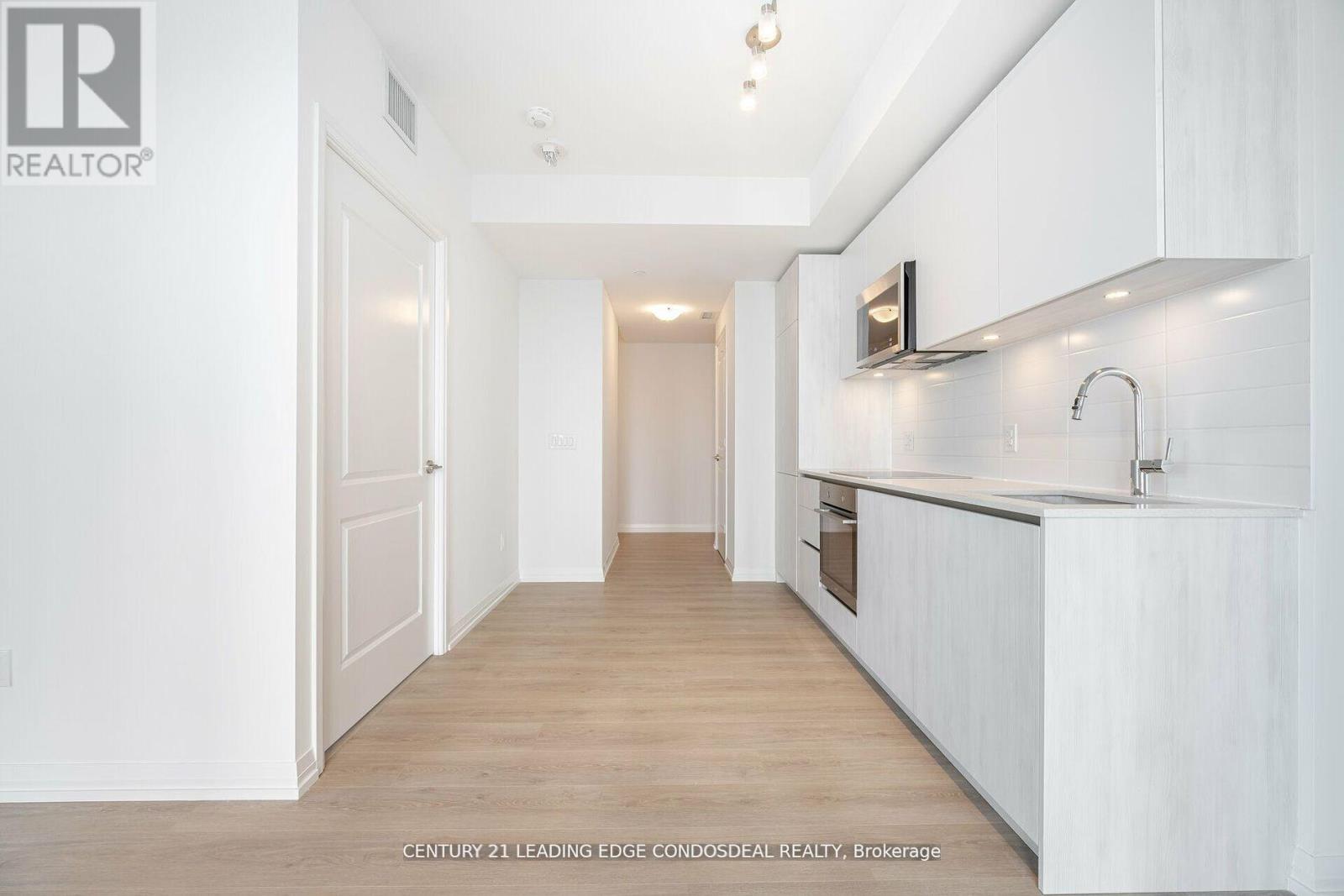 Lph5 - 8 Widmer Street, Toronto, Ontario  M5V 0W6 - Photo 12 - C12155493