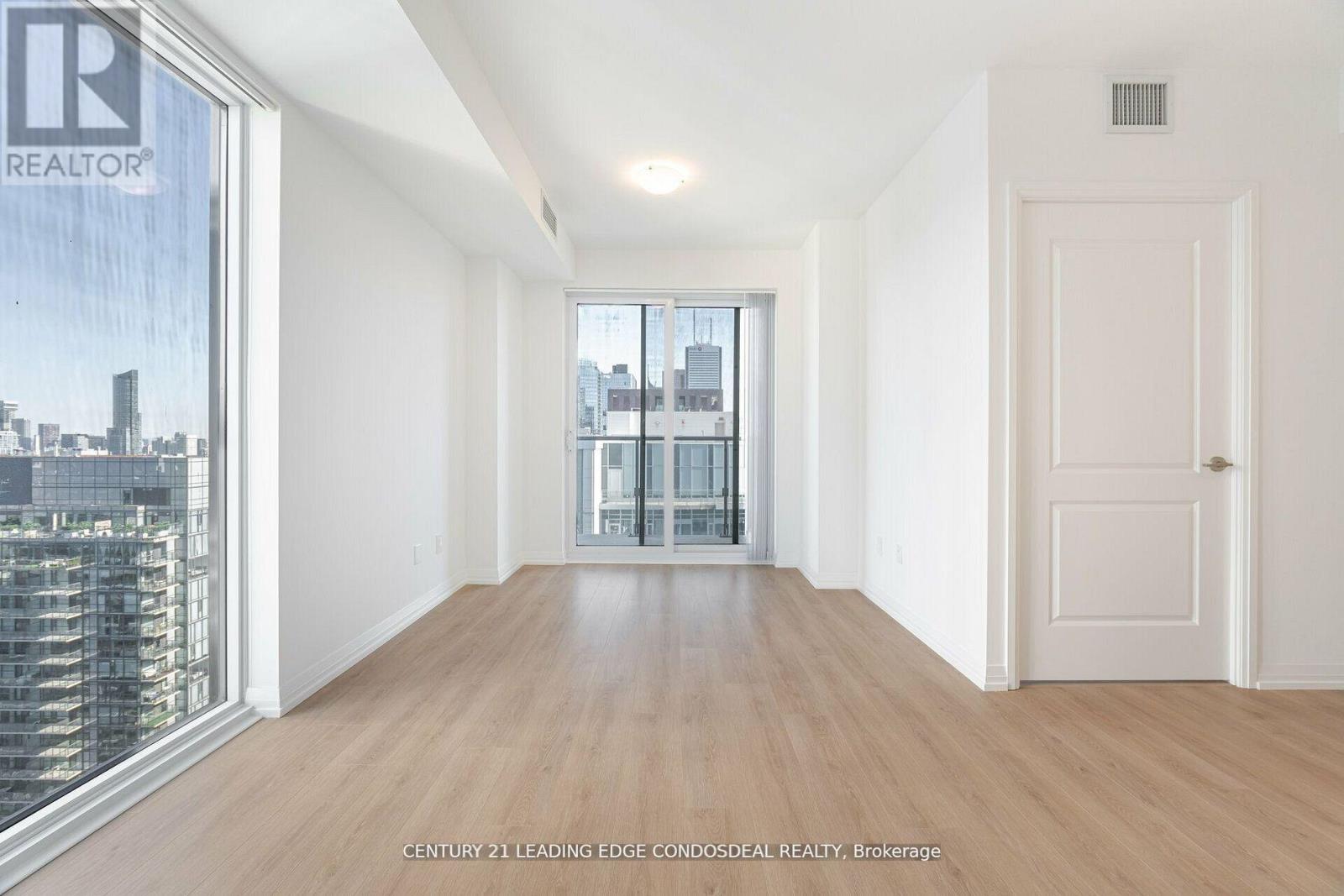 Lph5 - 8 Widmer Street, Toronto, Ontario  M5V 0W6 - Photo 14 - C12155493