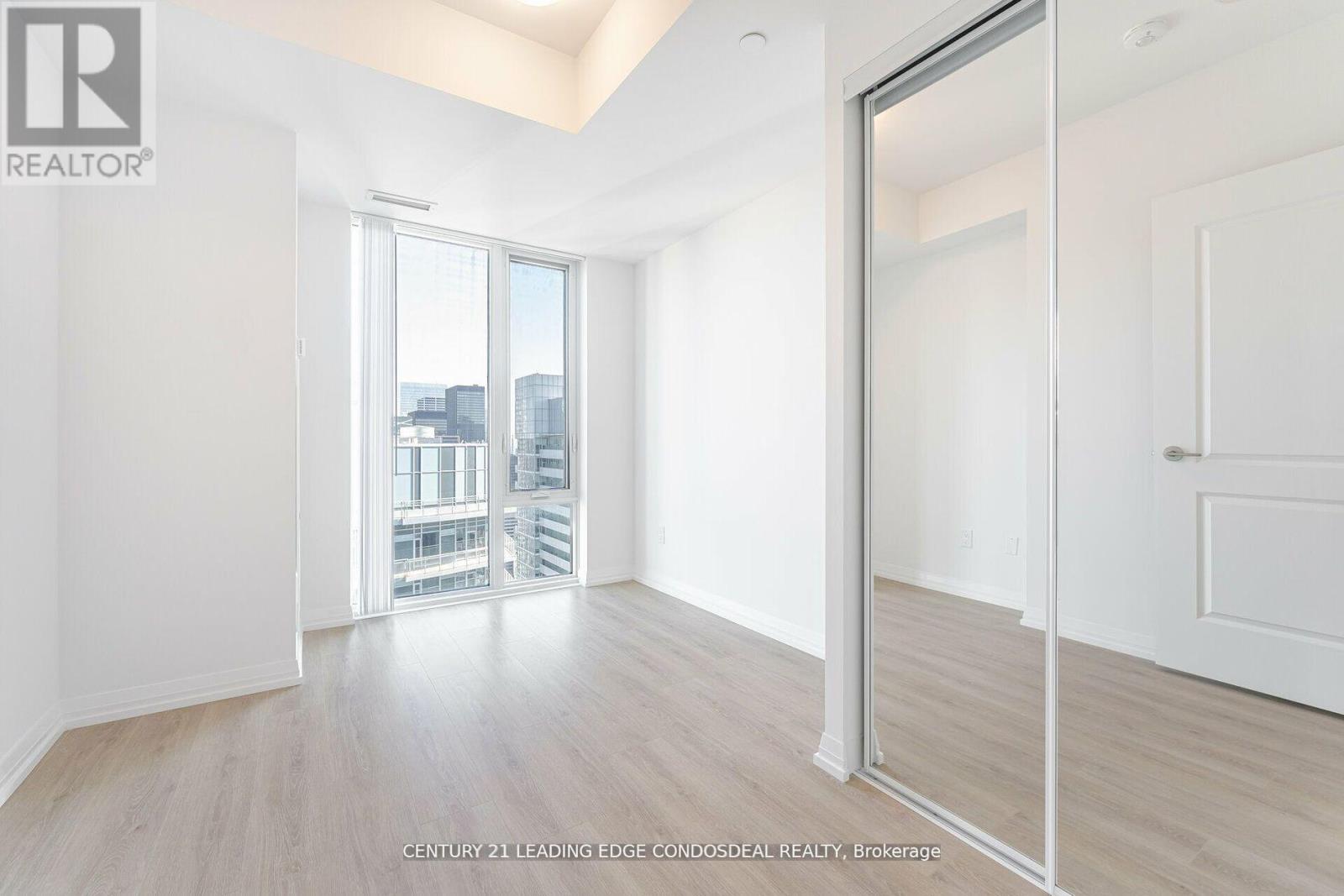 Lph5 - 8 Widmer Street, Toronto, Ontario  M5V 0W6 - Photo 22 - C12155493