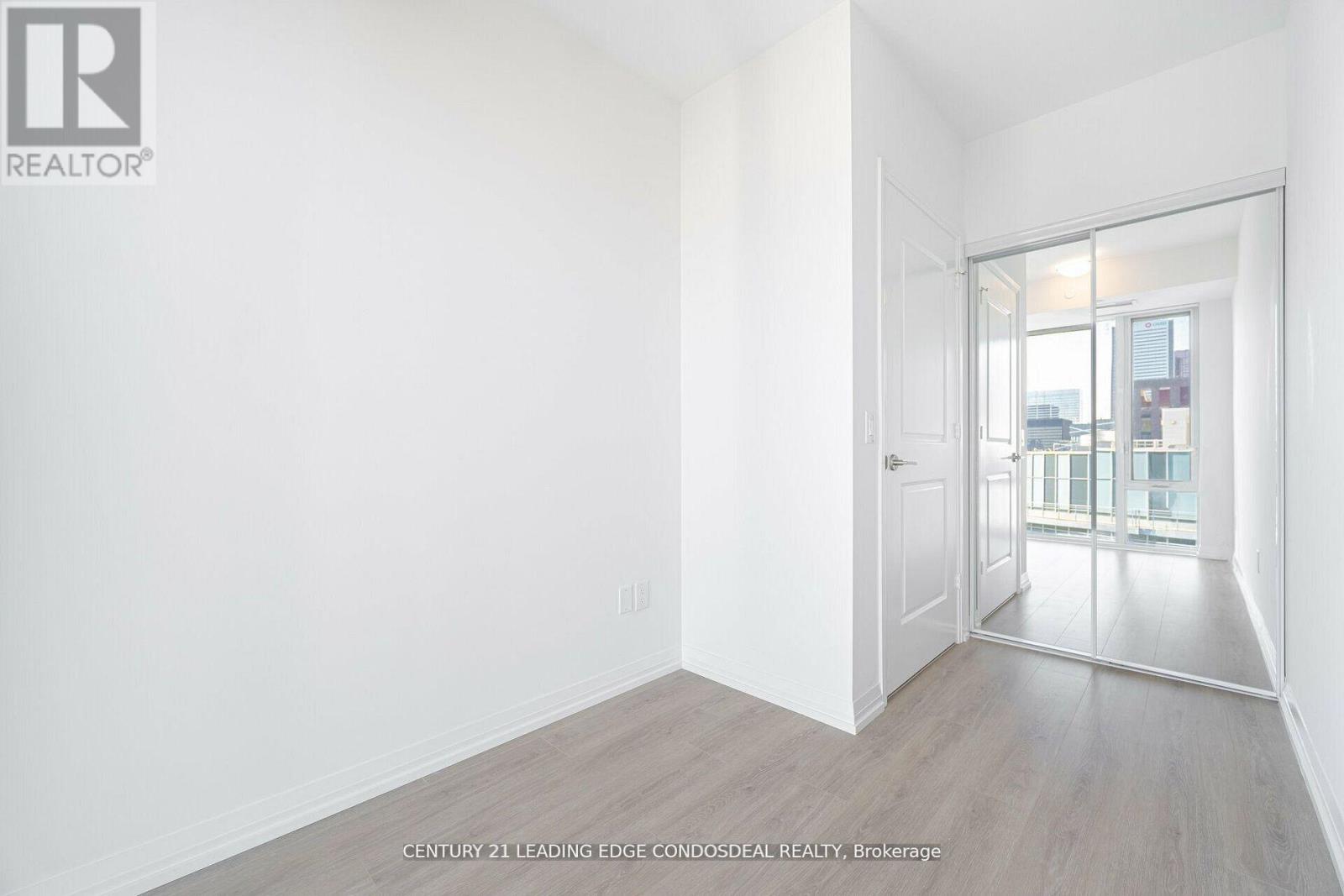 Lph5 - 8 Widmer Street, Toronto, Ontario  M5V 0W6 - Photo 27 - C12155493