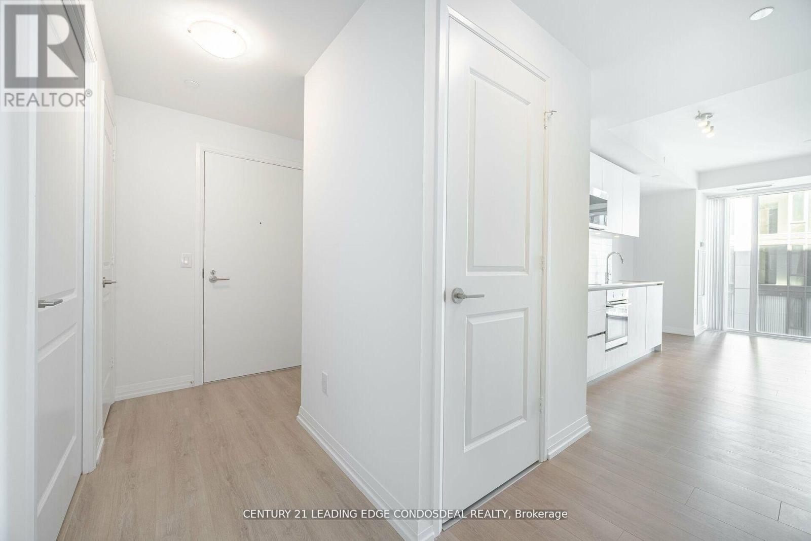 Lph5 - 8 Widmer Street, Toronto, Ontario  M5V 0W6 - Photo 6 - C12155493