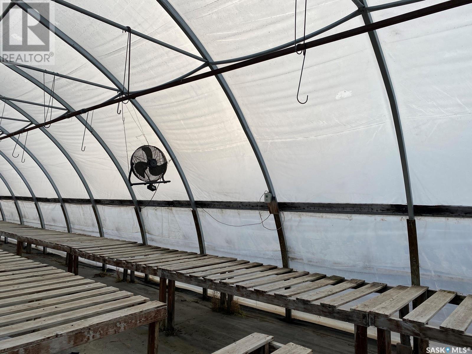 Misty Meadows Greenhouse Ltd., Meadow Lake, Saskatchewan  S9X 1Y6 - Photo 13 - SK006236