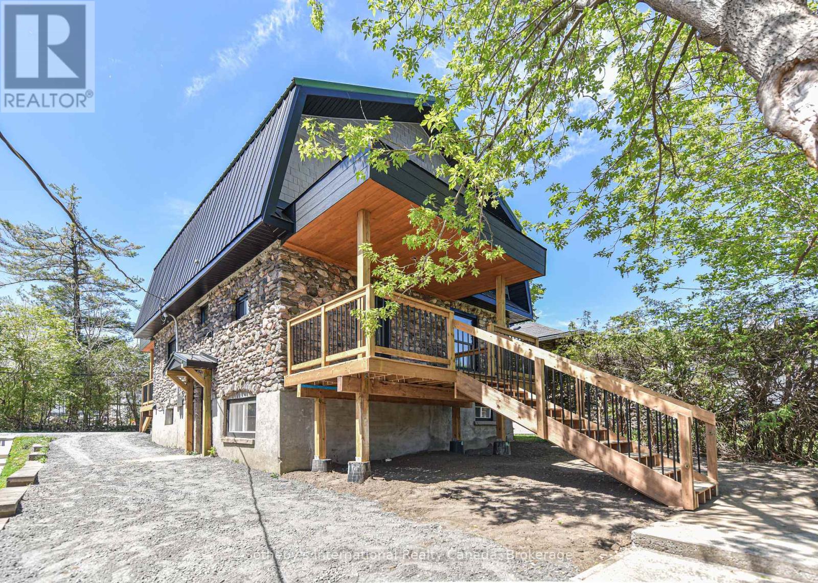 Property at 177 PARKVIEW AVENUE image 1