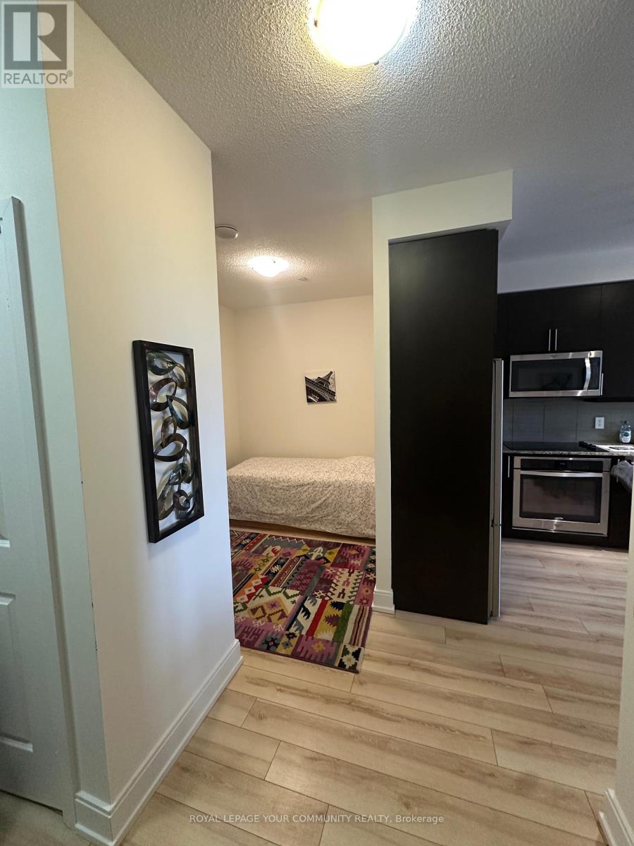 515b - 9600 Yonge Street, Richmond Hill, Ontario  L4C 0X3 - Photo 5 - N12155500
