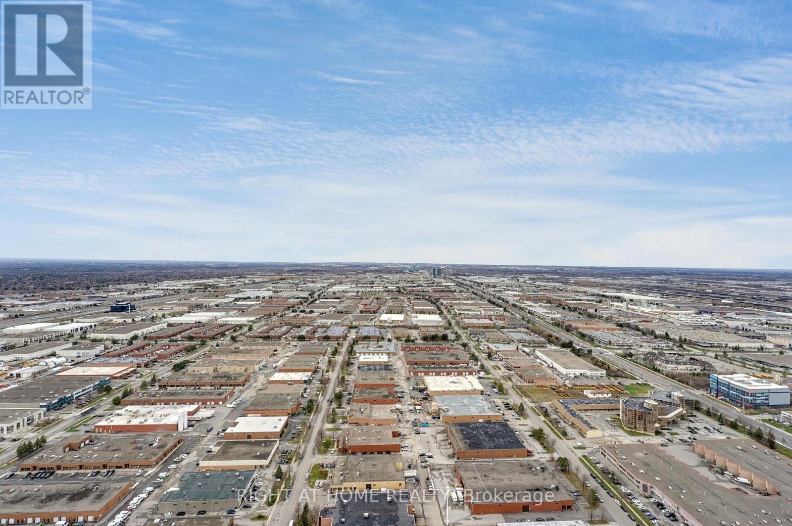 5710 - 898 Portage Parkway, Vaughan, Ontario  L4K 0J6 - Photo 32 - N12155553