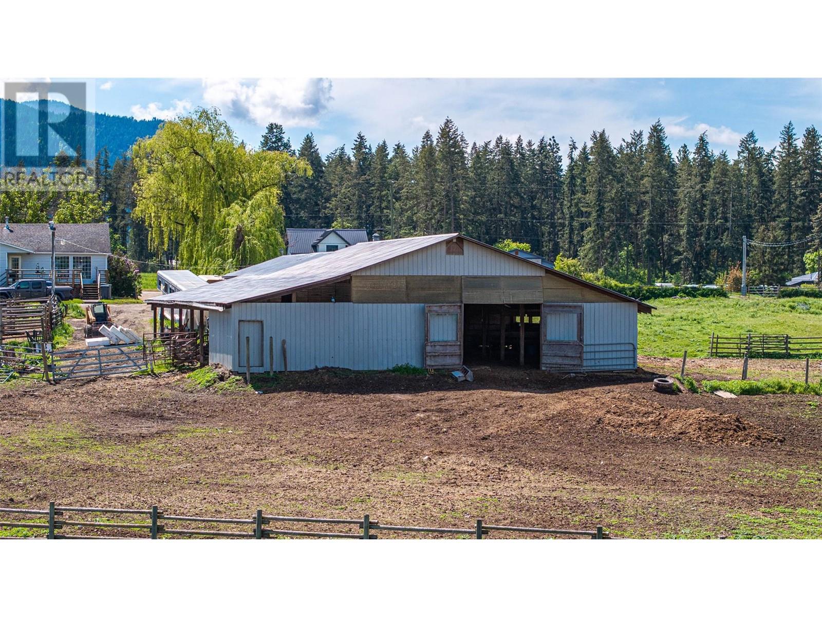 1956 Rosedale E Avenue, Armstrong, British Columbia  V4Y 0P1 - Photo 61 - 10348099