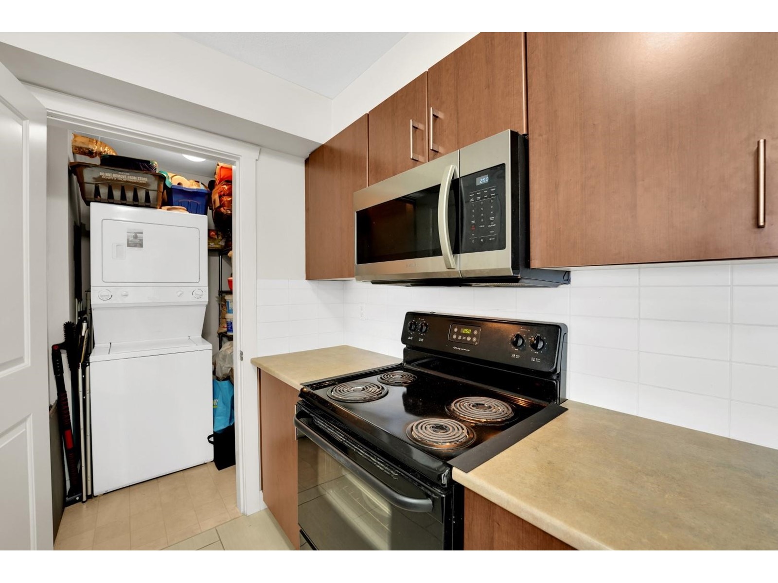 307 45555 Yale Road, Chilliwack Proper South, Chilliwack, British Columbia  V2P 0A9 - Photo 4 - R3003744