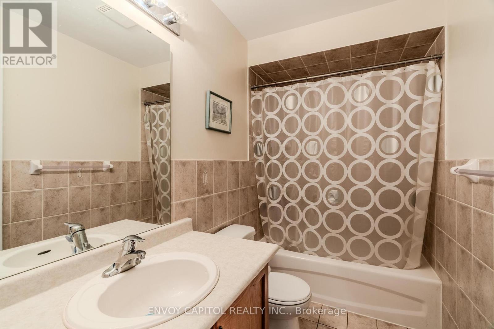 6 Sparkling Place, Brampton (Sandringham-Wellington), Ontario  L6R 2W9 - Photo 18 - W12155486