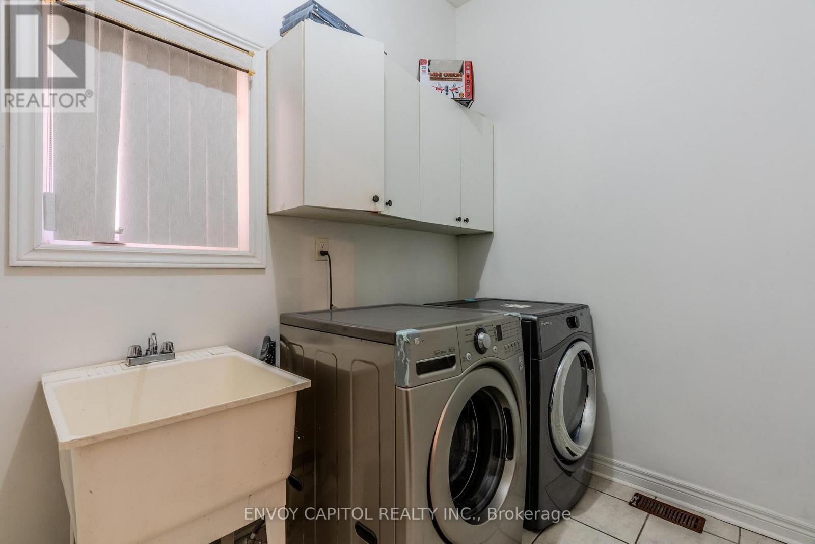 6 Sparkling Place, Brampton (Sandringham-Wellington), Ontario  L6R 2W9 - Photo 23 - W12155486