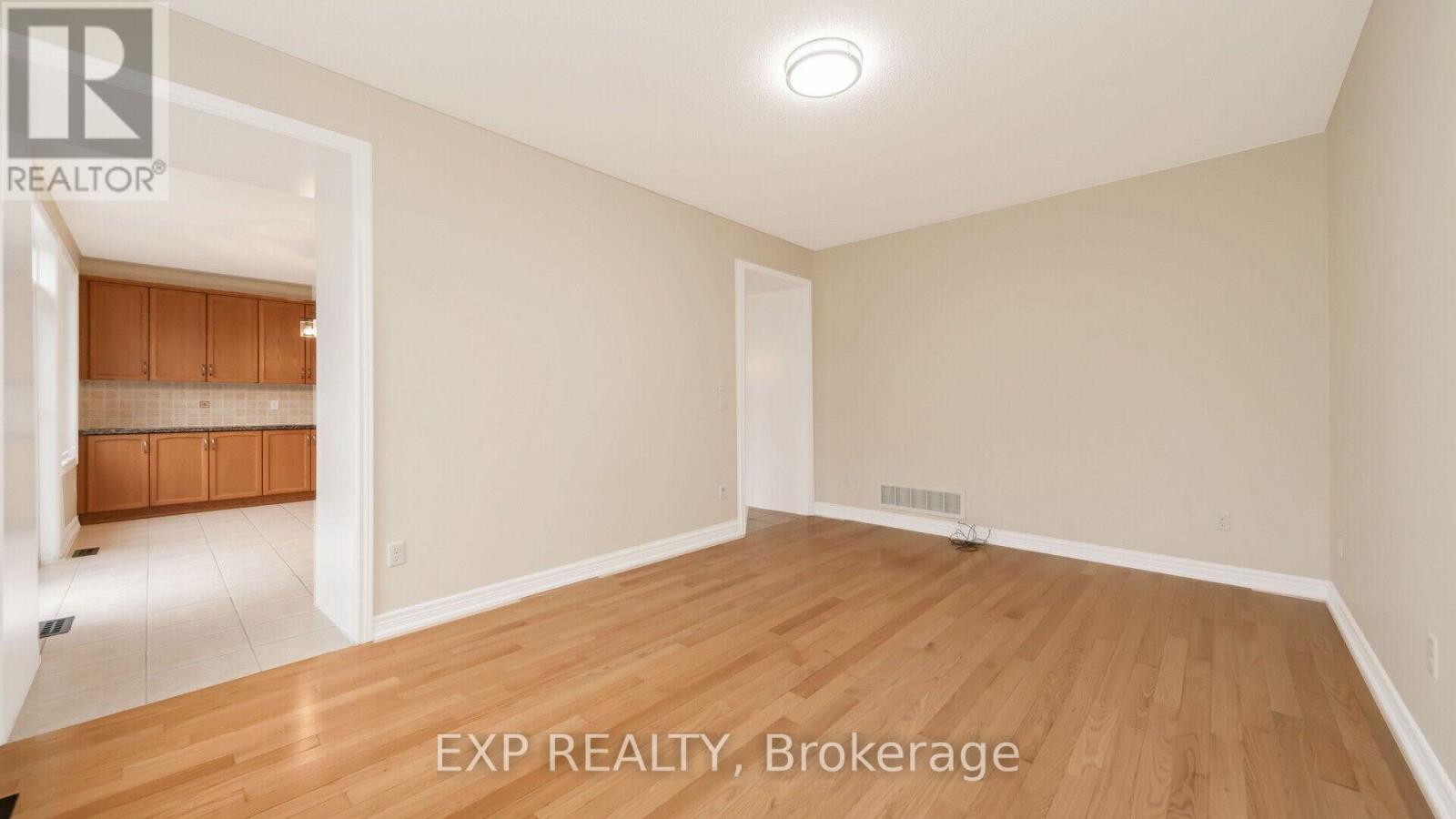 7 Wynview Street, Brampton, Ontario  L6P 3N6 - Photo 19 - W12155505