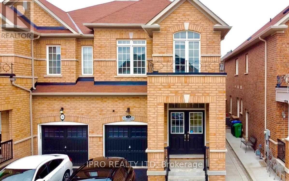 38 Wasaga Road, Brampton, Ontario  L6X 3B1 - Photo 1 - W12155536
