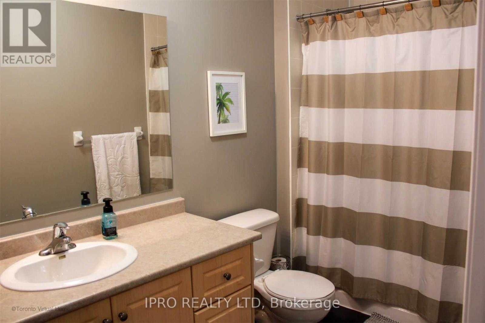 38 Wasaga Road, Brampton, Ontario  L6X 3B1 - Photo 19 - W12155536