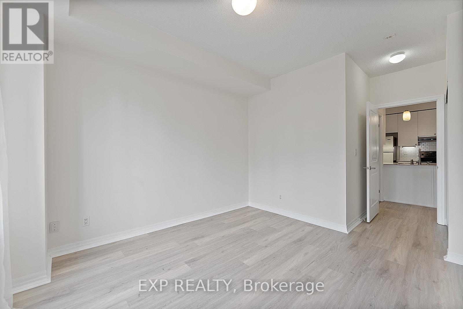217 - 245 Dalesford Road, Toronto (Stonegate-Queensway), Ontario  M8Y 4H7 - Photo 15 - W12155543