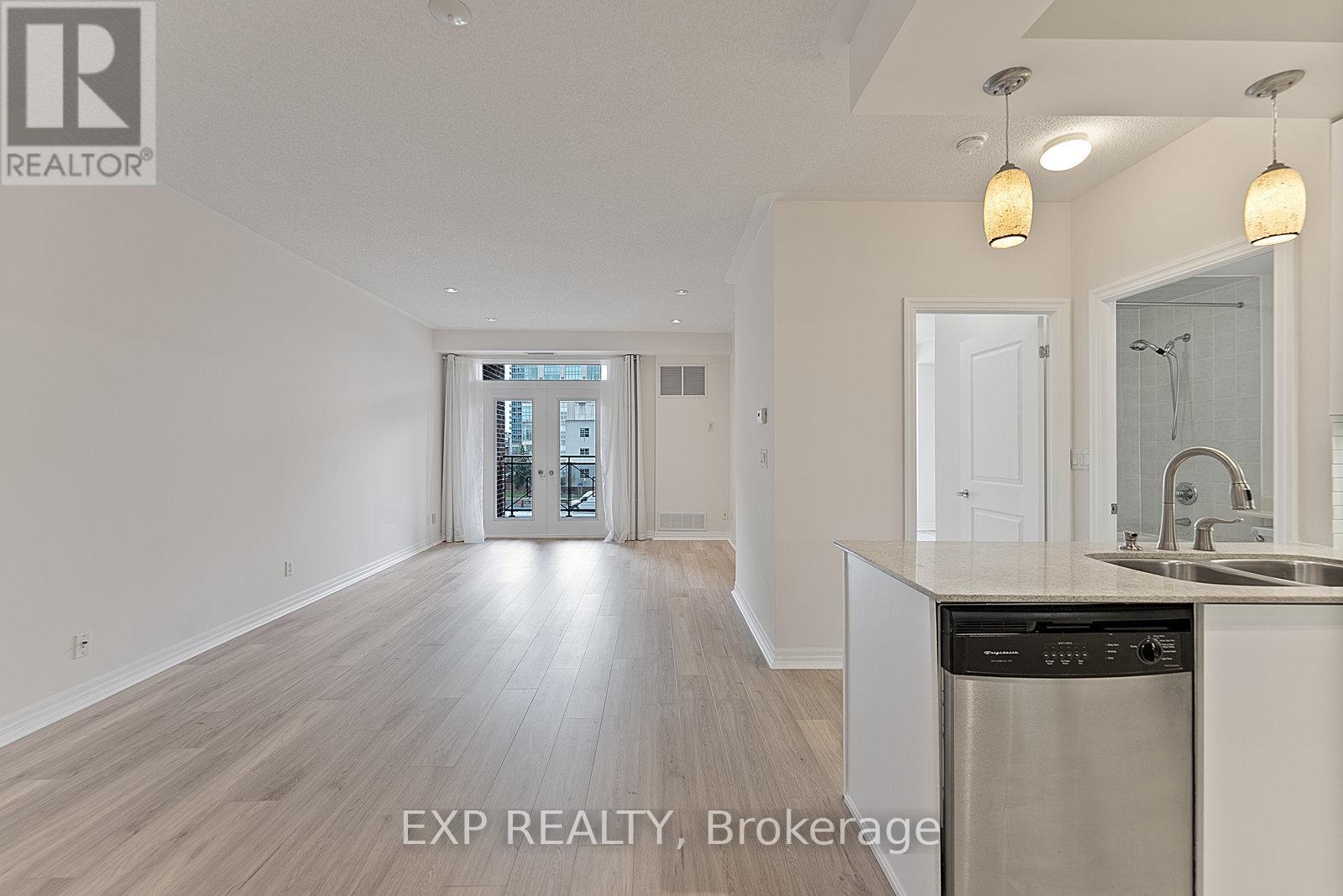 217 - 245 Dalesford Road, Toronto (Stonegate-Queensway), Ontario  M8Y 4H7 - Photo 16 - W12155543