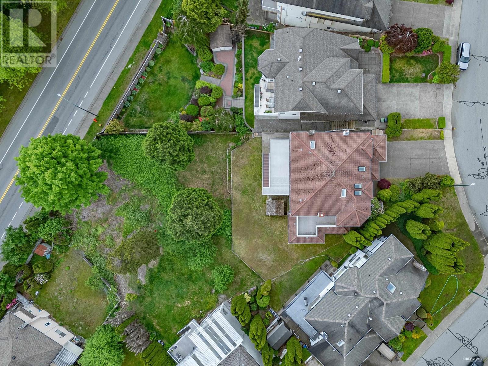 2976 Christina Place, Coquitlam, British Columbia  V3C 5Z8 - Photo 39 - R3003878