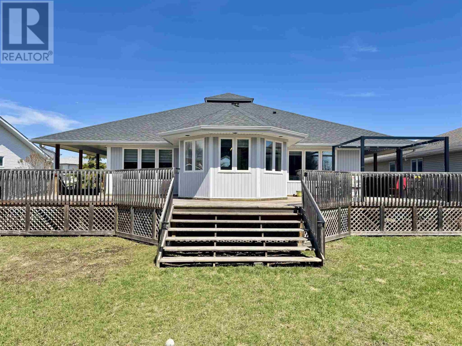 194 Wolverine Cres, Thunder Bay, Ontario  P7C 5Z1 - Photo 37 - TB251136
