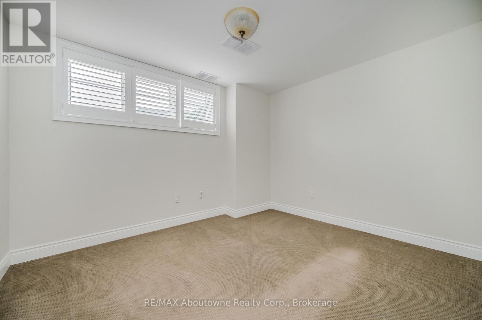 2946 Singleton Common, Burlington, Ontario  L7M 0B4 - Photo 24 - W12155573