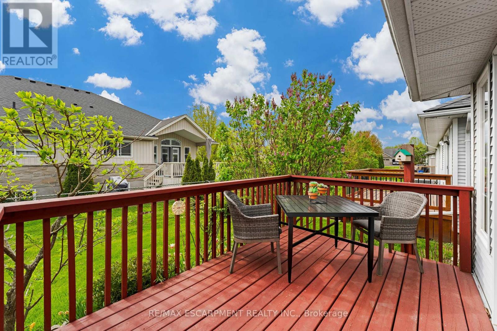 6 Village Drive, West Lincoln, Ontario  L0R 2A0 - Photo 32 - X12155518