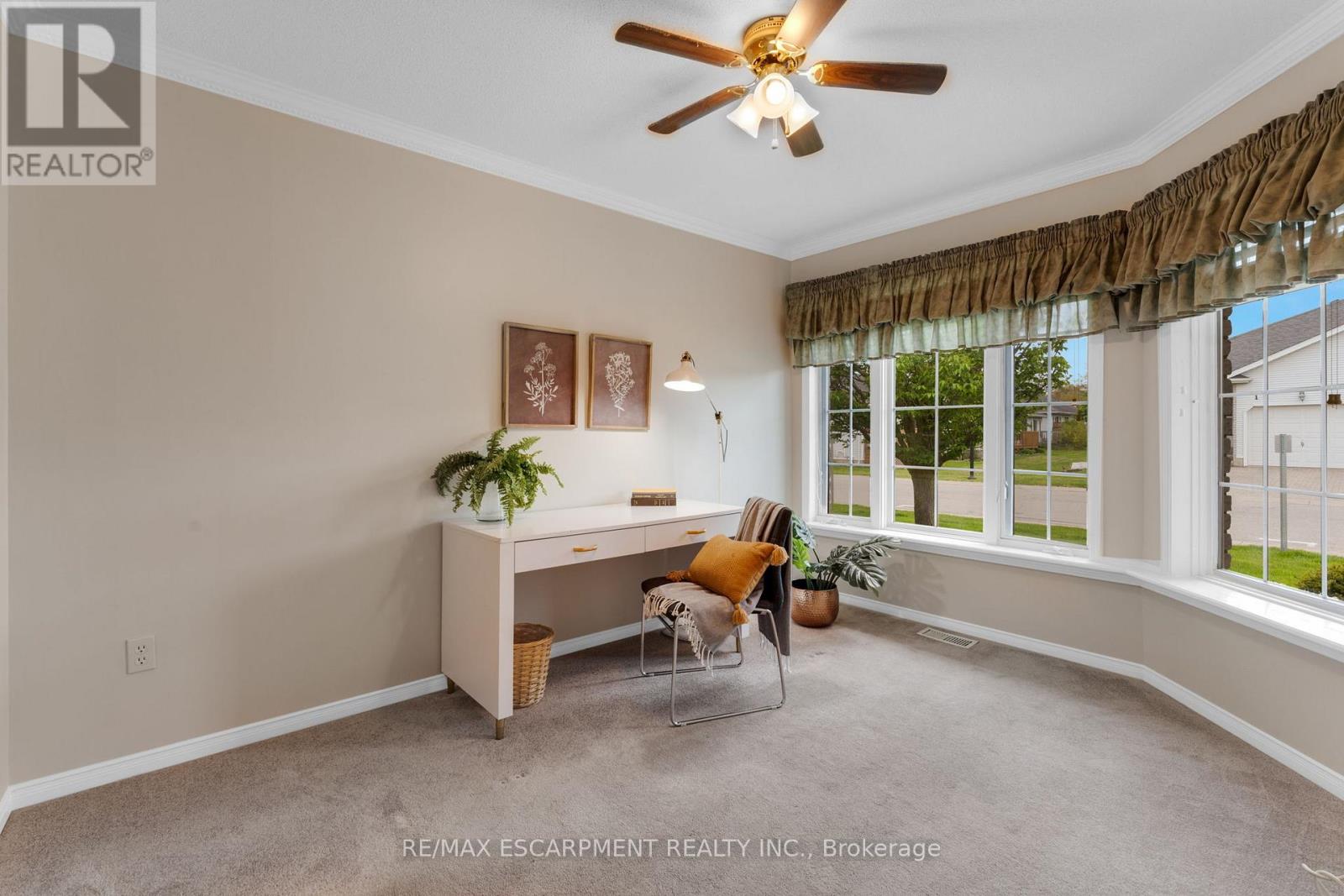 6 Village Drive, West Lincoln, Ontario  L0R 2A0 - Photo 8 - X12155518