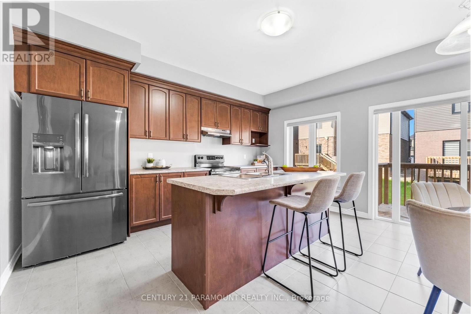 13 Brewis Street, Brant, Ontario  N3L 0L2 - Photo 15 - X12155521