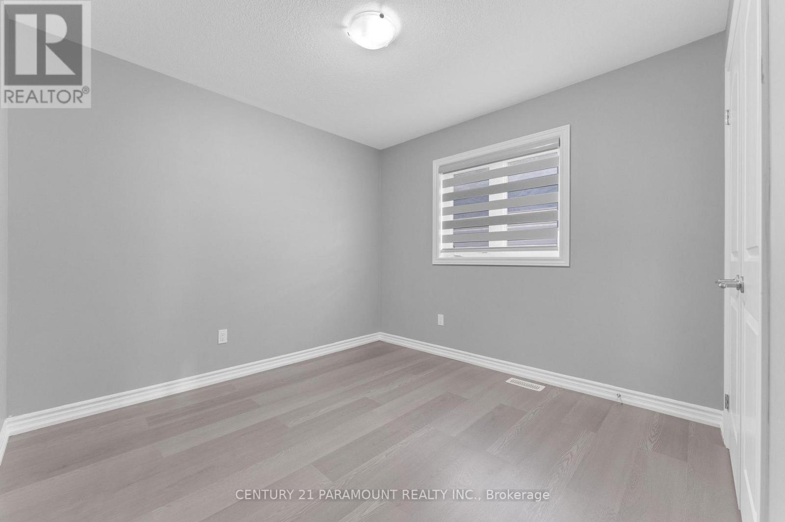 13 Brewis Street, Brant, Ontario  N3L 0L2 - Photo 26 - X12155521
