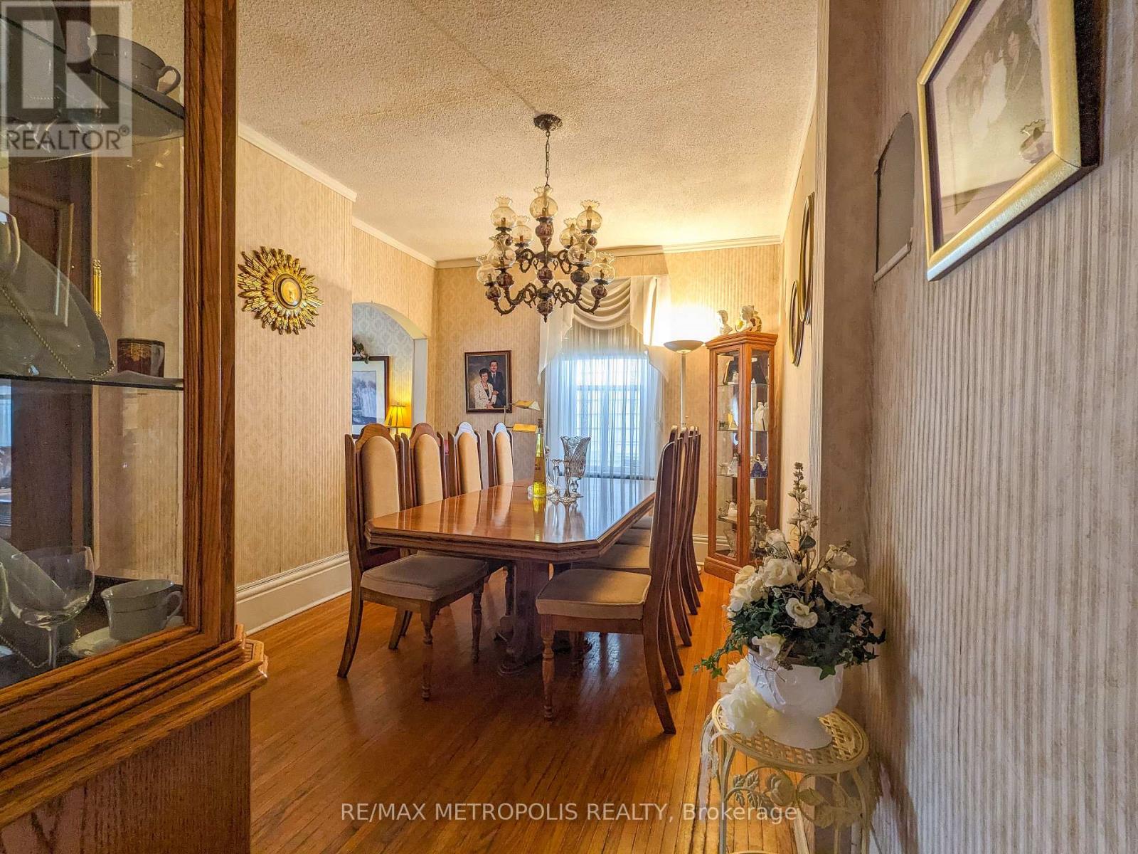 529 Christina Street N, Sarnia, Ontario  N7T 5W5 - Photo 16 - X12155522
