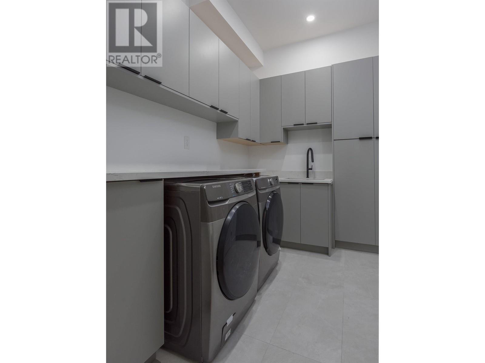 1 3385 Mamquam Road, Squamish, British Columbia  V8B 0E3 - Photo 29 - R3003926