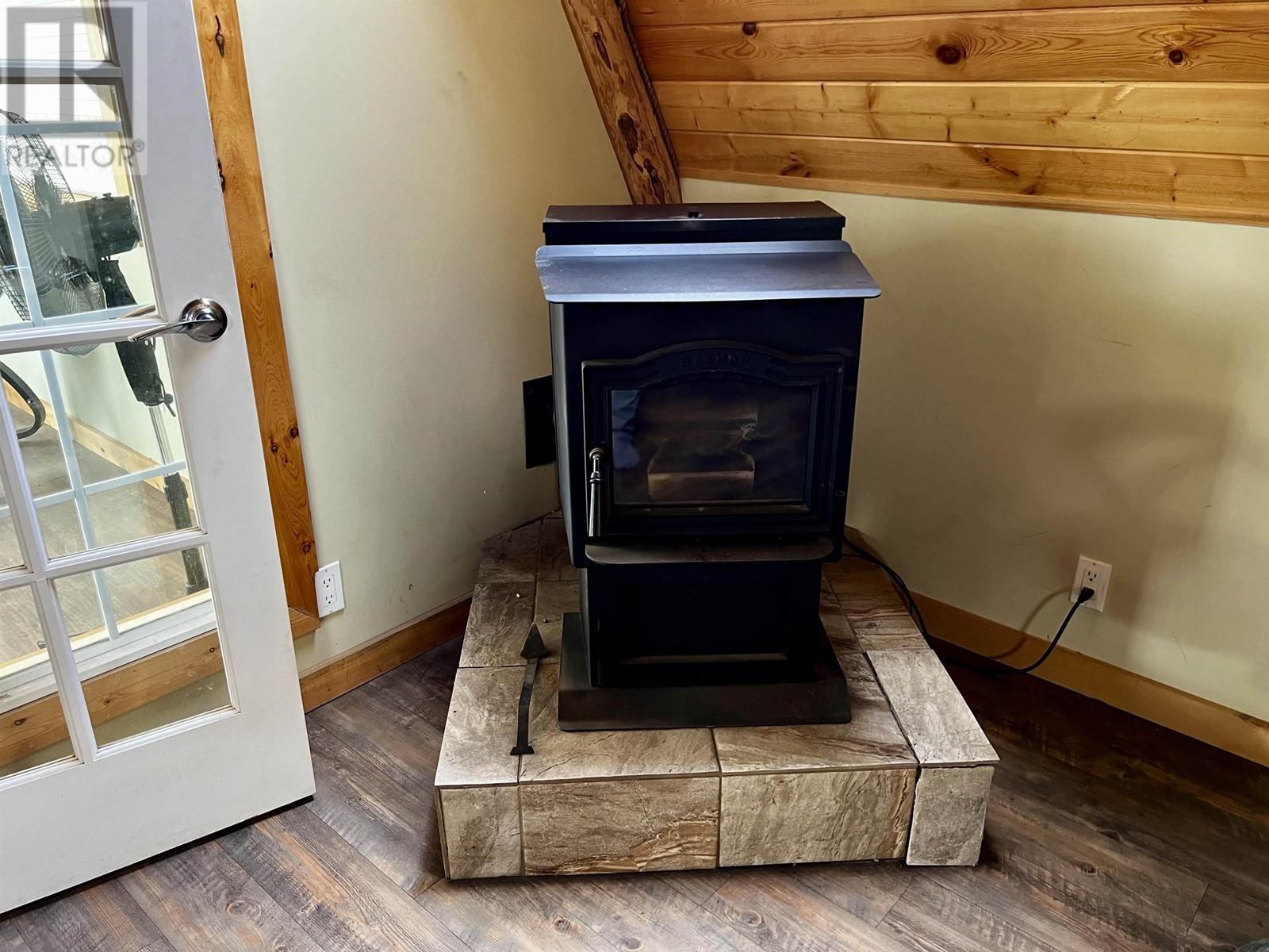 6405 Doman Road, Horse Lake, British Columbia  V0K 1X3 - Photo 15 - R3003908