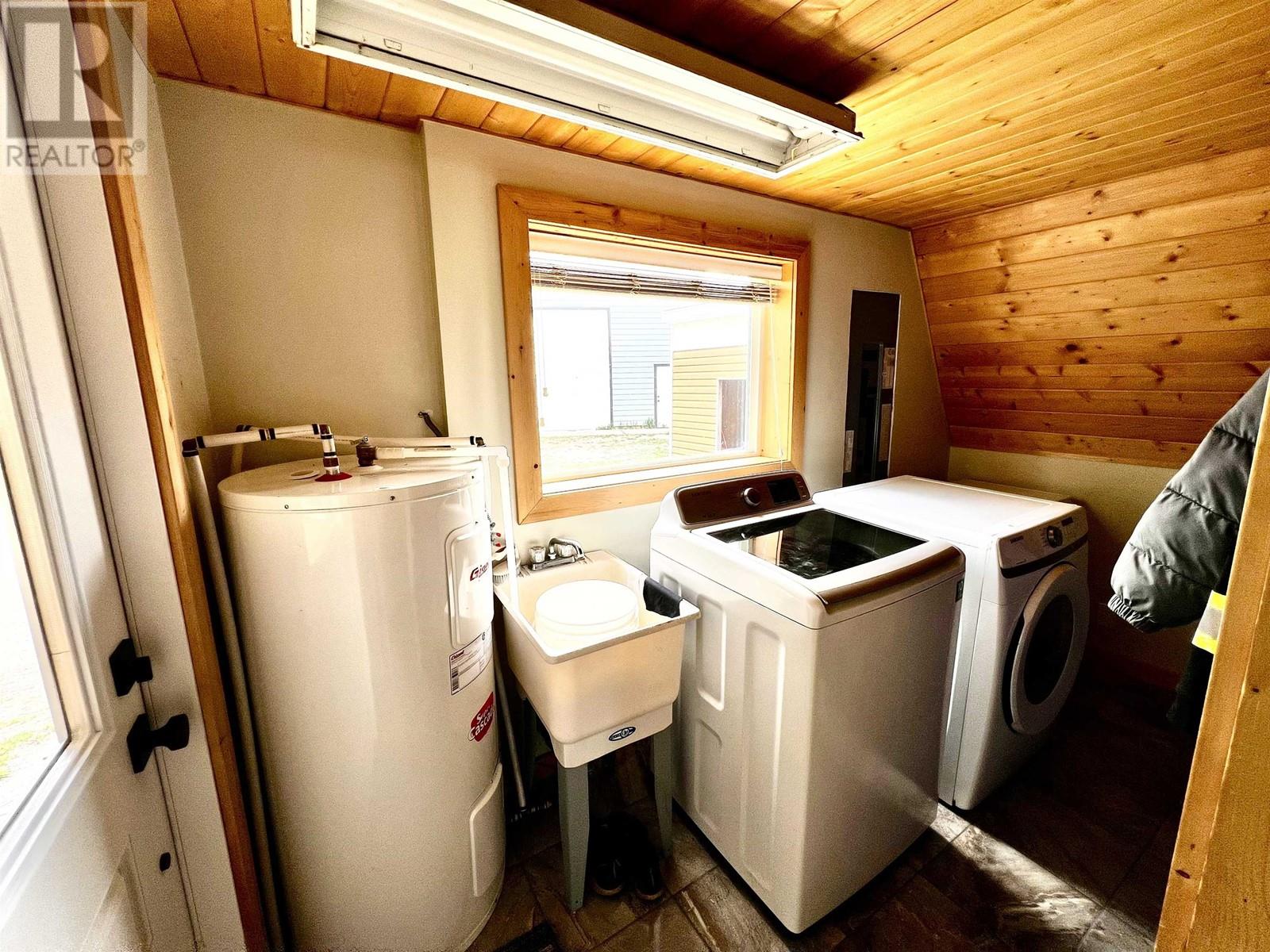 6405 Doman Road, Horse Lake, British Columbia  V0K 1X3 - Photo 25 - R3003908