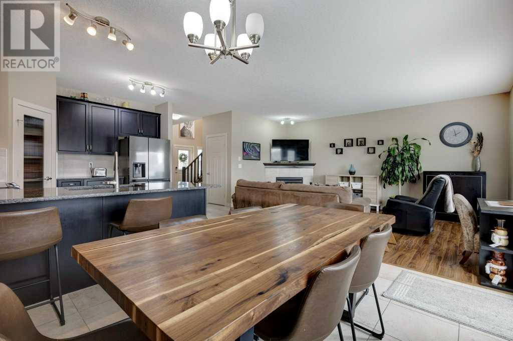 48 Everhollow Street Sw, Calgary, Alberta  T2Y 0K2 - Photo 7 - A2221909