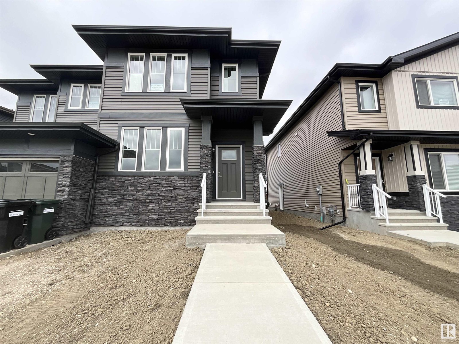 Property at 87 FENWYCK BV image 2