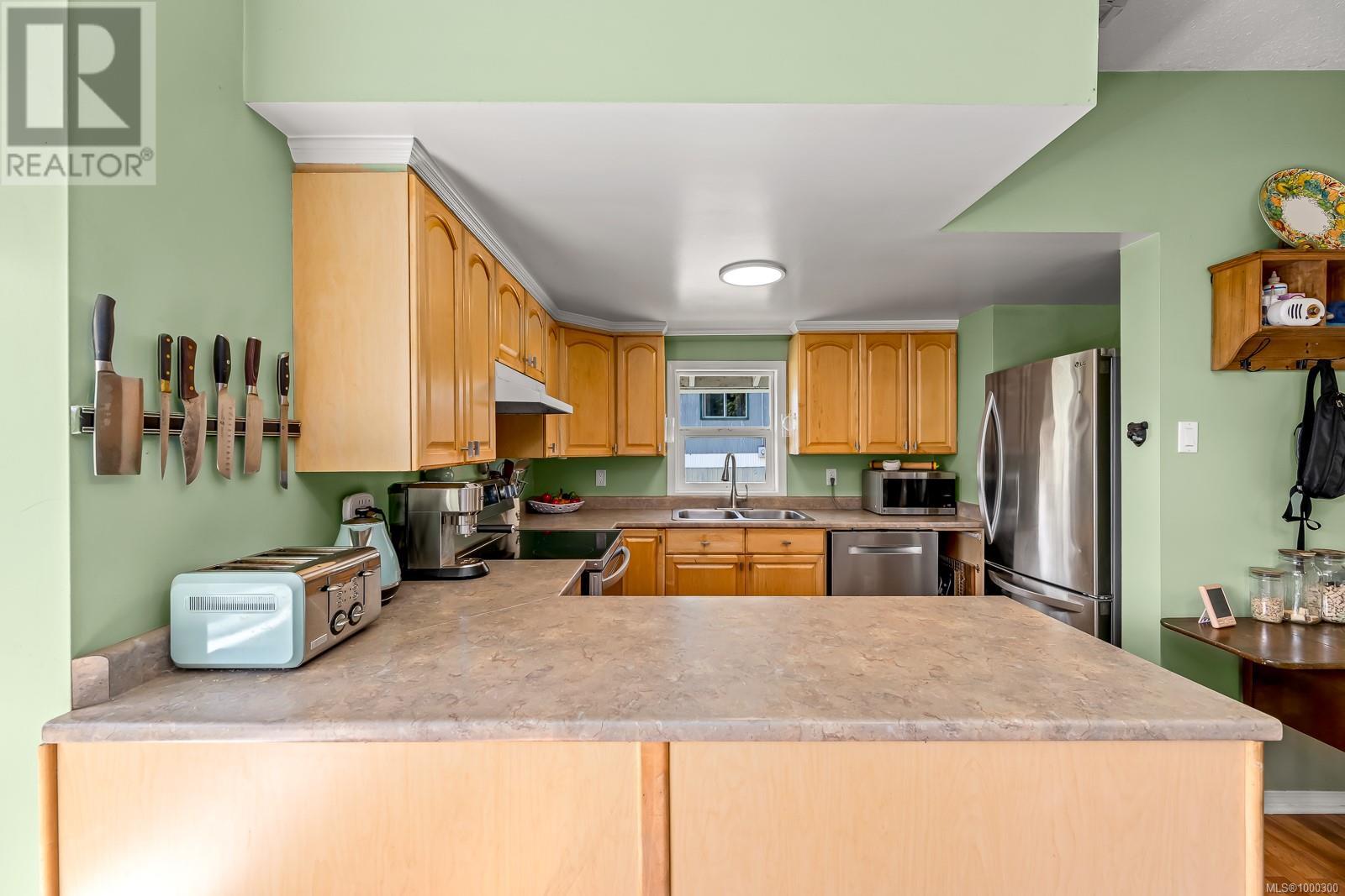 3155 Grant Rd, Courtenay, British Columbia  V9N 9P7 - Photo 45 - 1000300