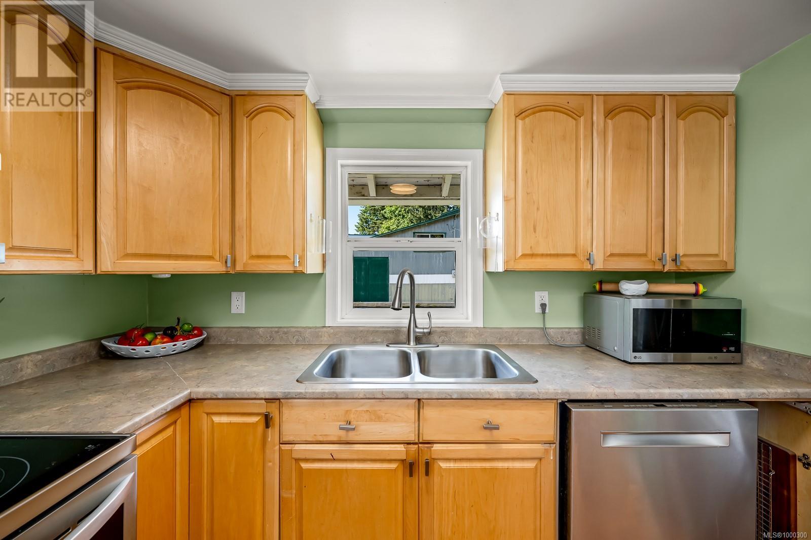 3155 Grant Rd, Courtenay, British Columbia  V9N 9P7 - Photo 47 - 1000300