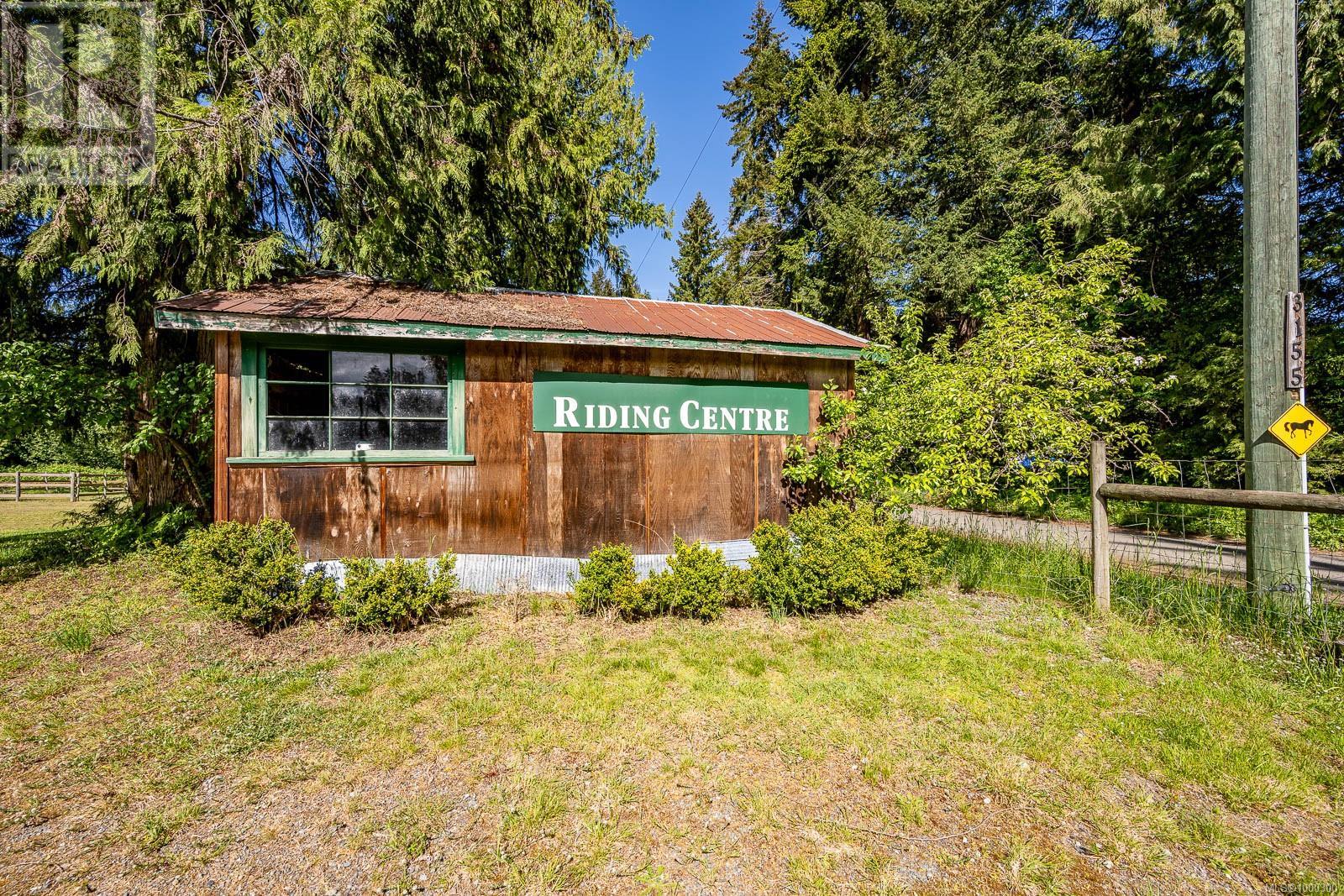 3155 Grant Rd, Courtenay, British Columbia  V9N 9P7 - Photo 63 - 1000300