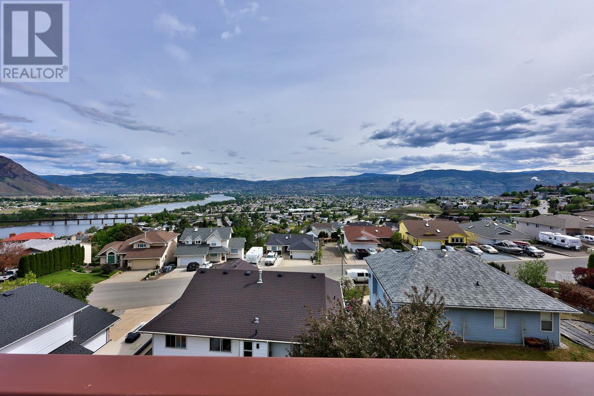 Property at 1828 NORVIEW Place image 2