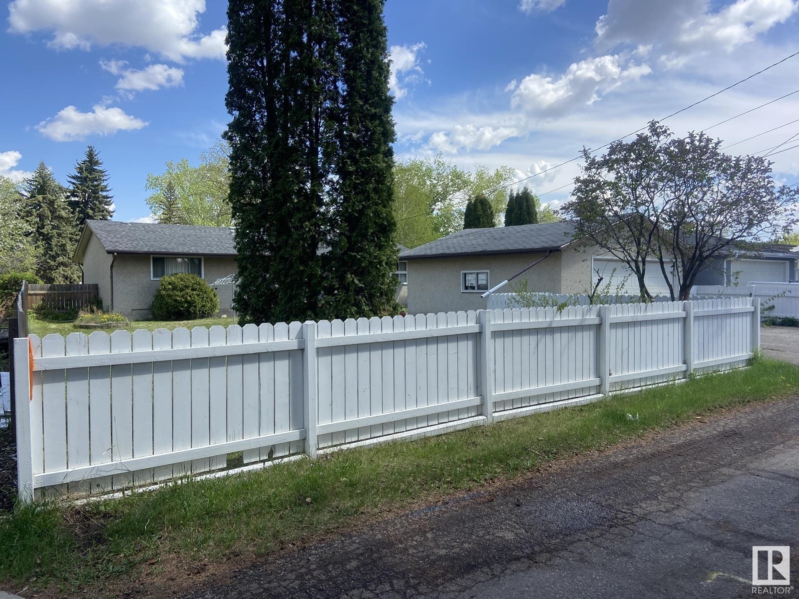 10308 70 St Nw, Edmonton, Alberta  T6A 2T6 - Photo 21 - E4437046