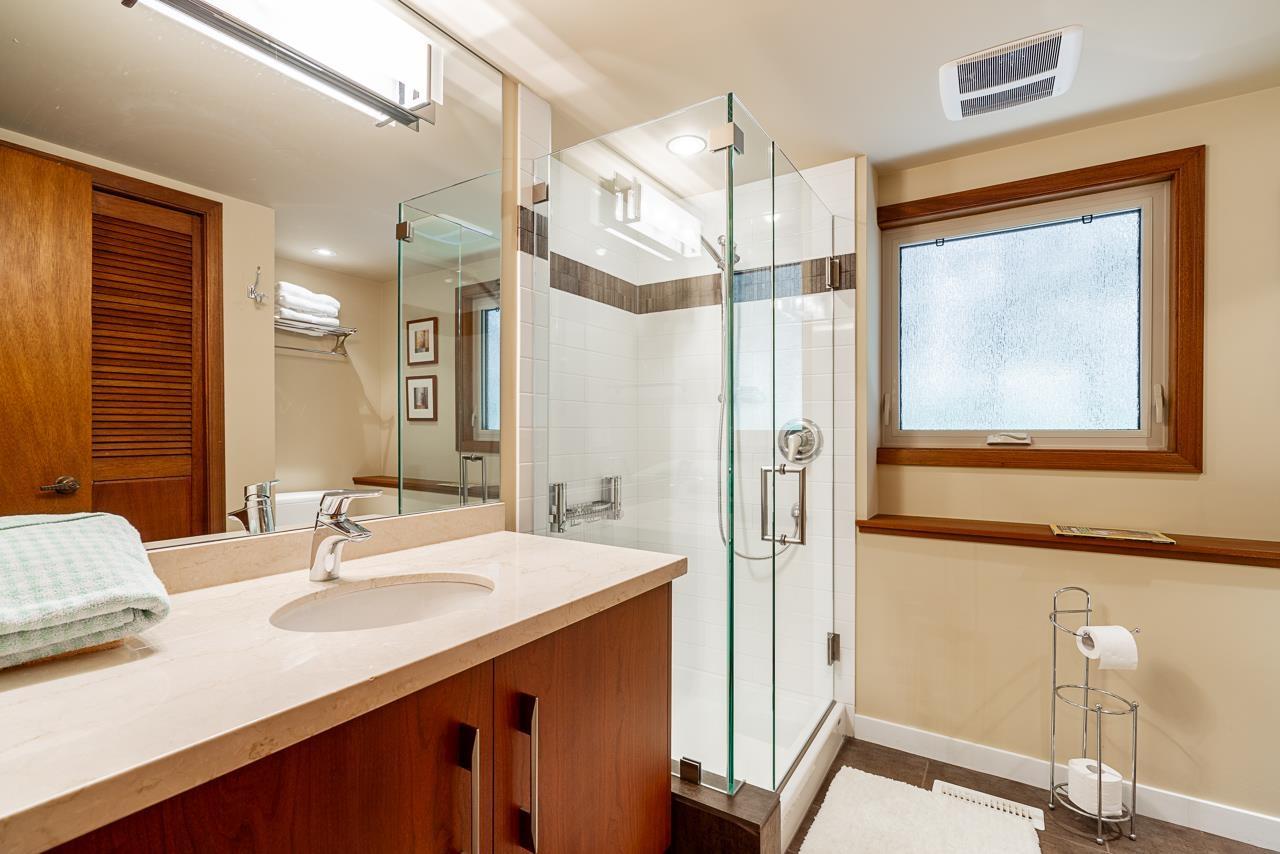 14366 Magdalen Avenue, White Rock, British Columbia  V4B 2X3 - Photo 33 - R3003866